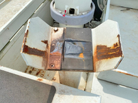 いすゞエルフ高所作業車小型（2t・3t）[写真10]