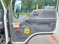 いすゞエルフ高所作業車小型（2t・3t）[写真28]