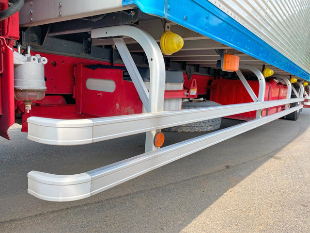 日野レンジャーアルミバン中型（4t）[写真17]