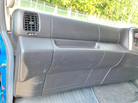 日野レンジャーアルミバン中型（4t）[写真28]