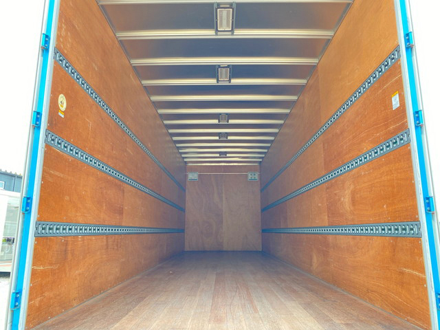 日野レンジャーアルミバン中型（4t）[写真09]