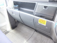 三菱ふそうキャンターアルミバン小型（2t・3t）[写真32]