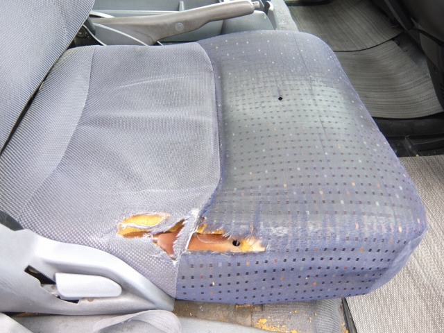 三菱ふそうキャンターアルミバン小型（2t・3t）[写真33]