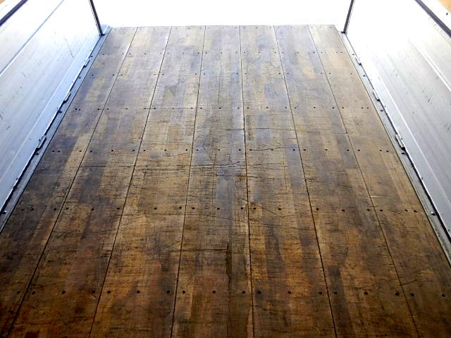 日野デュトロアルミウイング小型（2t・3t）[写真13]