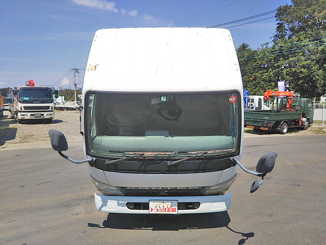 三菱ふそうキャンター平ボディ小型（2t・3t）[写真10]