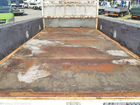 三菱ふそうキャンター平ボディ小型（2t・3t）[写真12]