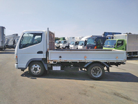 三菱ふそうキャンター平ボディ小型（2t・3t）[写真07]