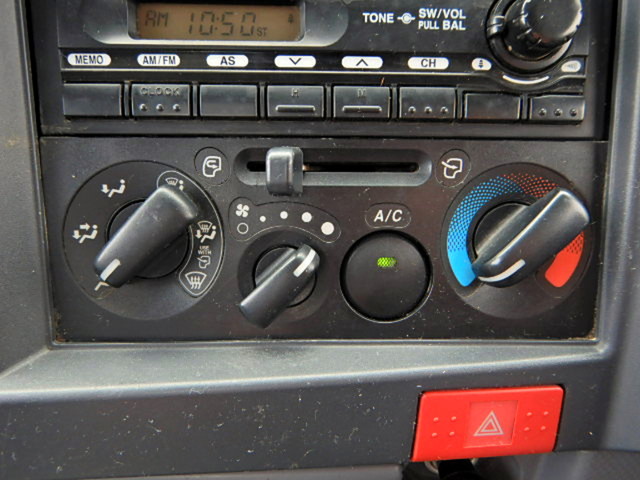 いすゞエルフダンプ小型（2t・3t）[写真24]