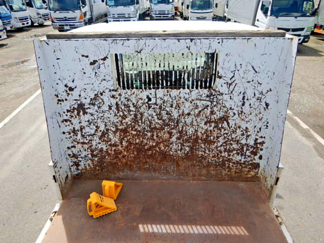 いすゞエルフダンプ小型（2t・3t）[写真08]