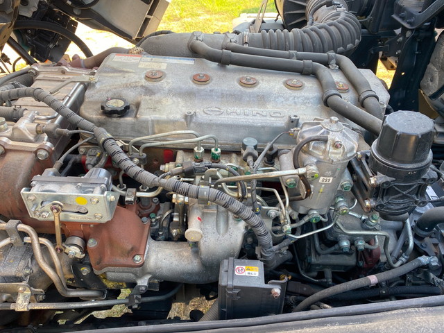 日野プロフィアアルミウイング大型（10t）[写真23]