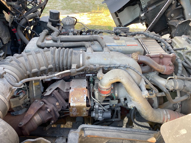 日野プロフィアアルミウイング大型（10t）[写真24]