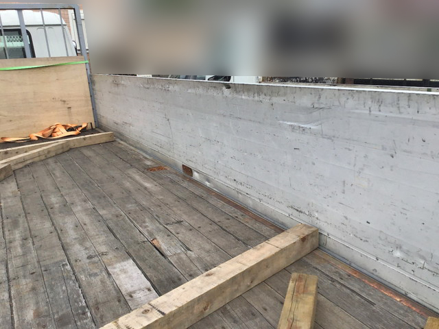 いすゞフォワードアルミブロック中型（4t）[写真08]