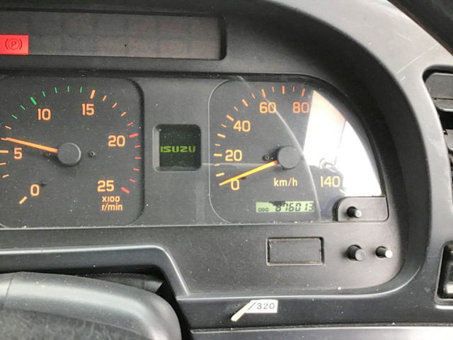 いすゞギガアルミブロック大型（10t）[写真20]