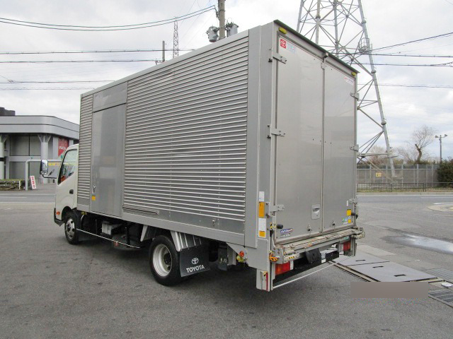 トヨタダイナアルミバン小型（2t・3t）[写真04]