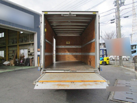 トヨタダイナアルミバン小型（2t・3t）[写真09]