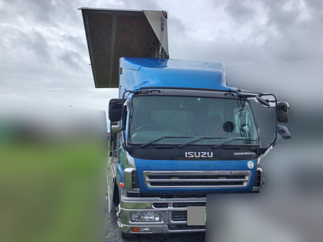 いすゞギガアルミウイング大型（10t）[写真02]