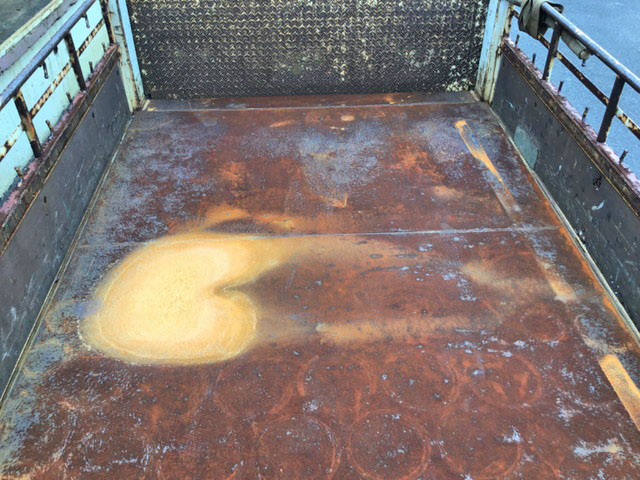 いすゞエルフ平ボディ小型（2t・3t）[写真08]