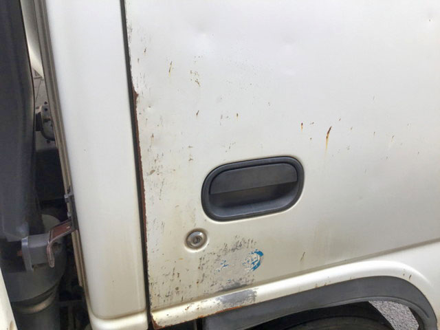 いすゞエルフ平ボディ小型（2t・3t）[写真09]