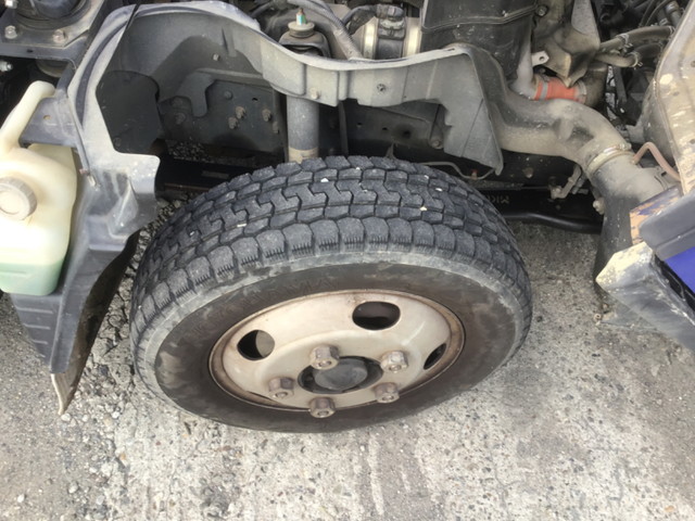 三菱ふそうキャンターダンプ小型（2t・3t）[写真15]