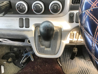 三菱ふそうキャンターダンプ小型（2t・3t）[写真29]