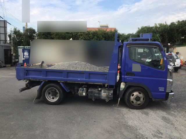 三菱ふそうキャンターダンプ小型（2t・3t）[写真06]