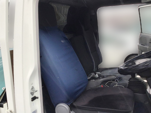 マツダタイタン平ボディ小型（2t・3t）[写真11]