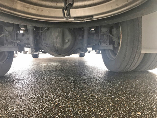 日野デュトロ平ボディ小型（2t・3t）[写真13]