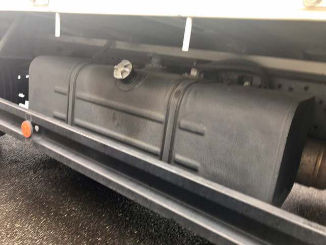 日野デュトロ平ボディ小型（2t・3t）[写真08]