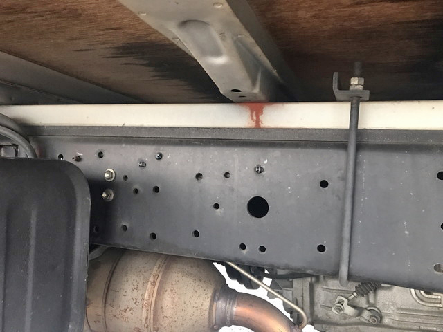 日野デュトロ平ボディ小型（2t・3t）[写真09]