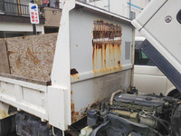 いすゞエルフダンプ小型（2t・3t）[写真10]