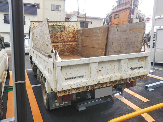 いすゞエルフダンプ小型（2t・3t）[写真02]