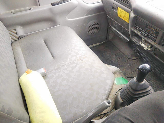 いすゞエルフダンプ小型（2t・3t）[写真24]