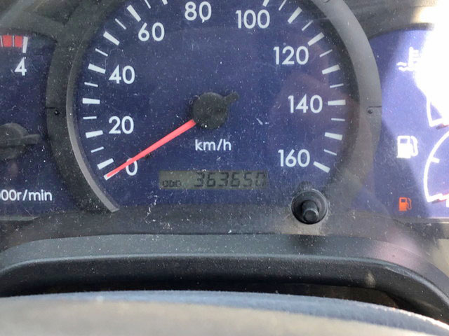 三菱ふそうキャンターアルミバン小型（2t・3t）[写真15]