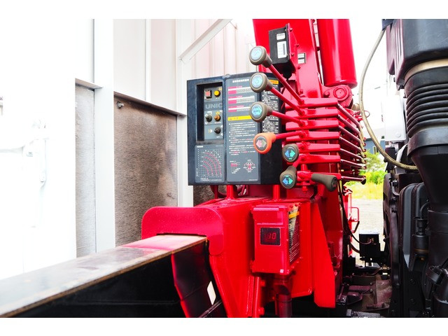 日野レンジャーユニック4段増トン（6t・8t）[写真16]