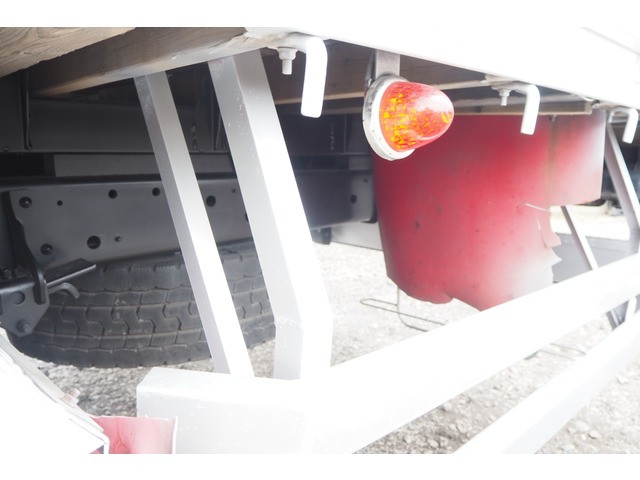 日野レンジャーユニック4段増トン（6t・8t）[写真24]