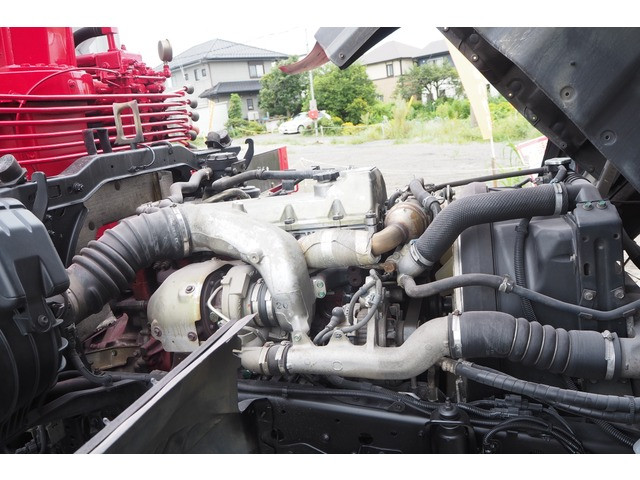 日野レンジャーユニック4段増トン（6t・8t）[写真31]