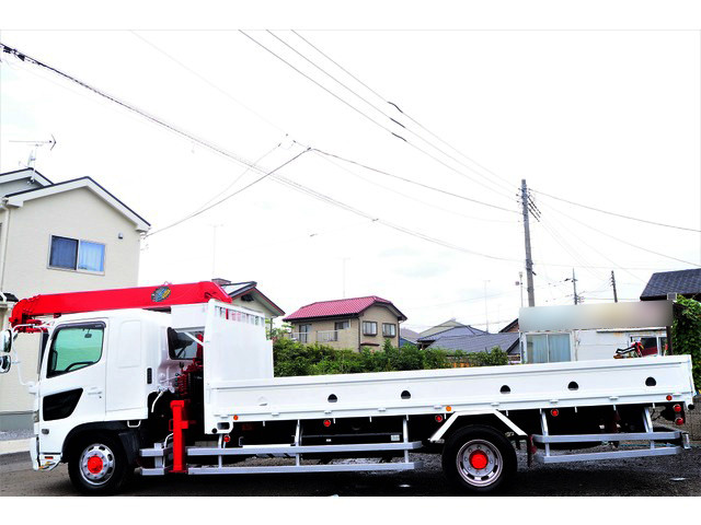 日野レンジャーユニック4段増トン（6t・8t）[写真05]