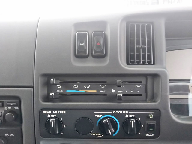 日産シビリアンマイクロバス[写真25]