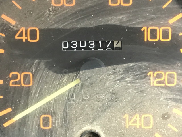 三菱ふそうキャンターセルフクレーン5段小型（2t・3t）[写真29]