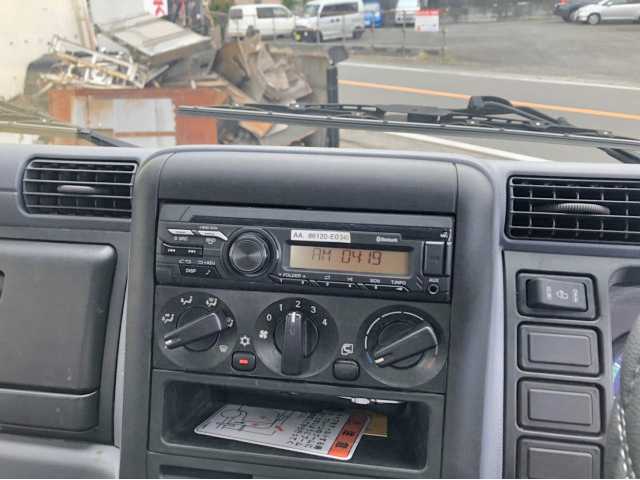 三菱ふそうキャンターユニック4段小型（2t・3t）[写真18]