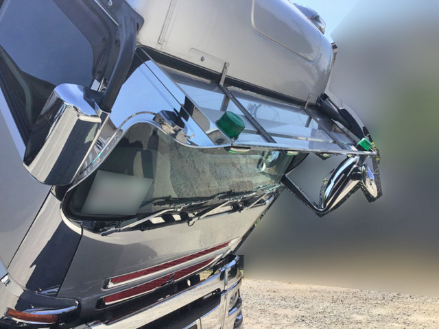 三菱ふそうスーパーグレートトレーラーヘッド（トラクターヘッド）大型（10t）[写真13]