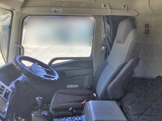 三菱ふそうスーパーグレートトレーラーヘッド（トラクターヘッド）大型（10t）[写真35]