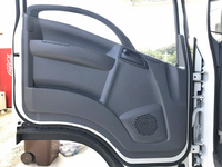 いすゞエルフアルミバン小型（2t・3t）[写真29]