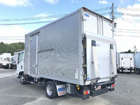 いすゞエルフアルミバン小型（2t・3t）[写真04]