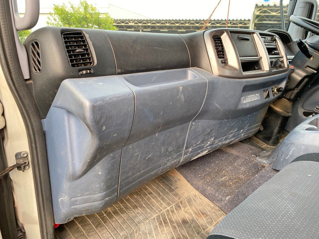 日野レンジャーユニック5段中型（4t）[写真32]