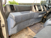 日野レンジャーユニック5段中型（4t）[写真32]