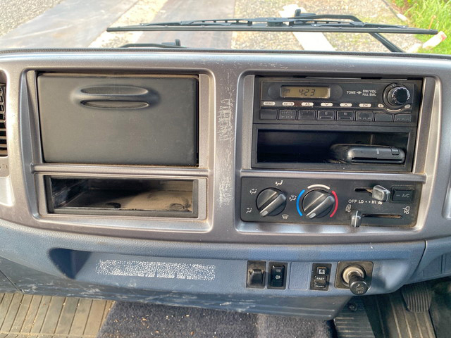 日野レンジャーユニック5段中型（4t）[写真38]