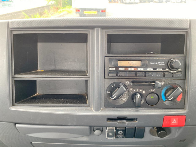 マツダタイタン平ボディ小型（2t・3t）[写真37]