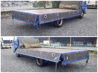 三菱ふそうキャンター平ボディ小型（2t・3t）[写真11]