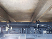 三菱ふそうキャンター平ボディ小型（2t・3t）[写真20]